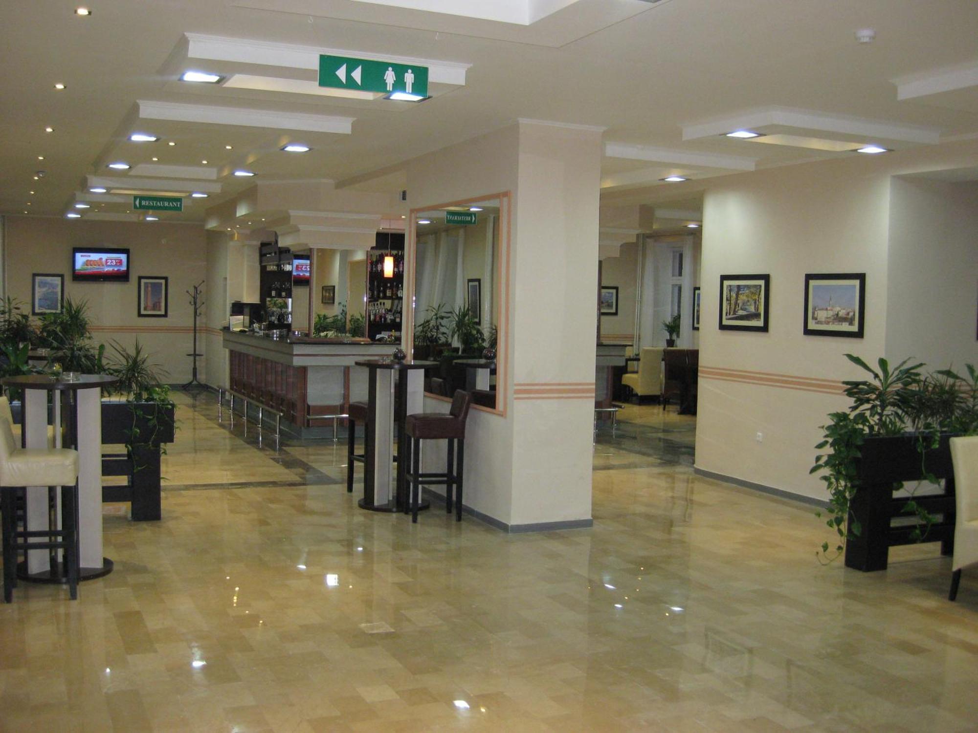 Hotel Leotar Trebinje Exterior photo